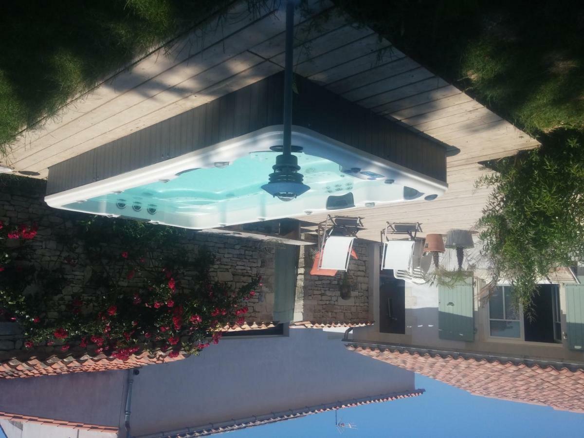 L'Ile De Re Les Trois Moulins Hotel Saint-Martin-de-Ré Екстериор снимка